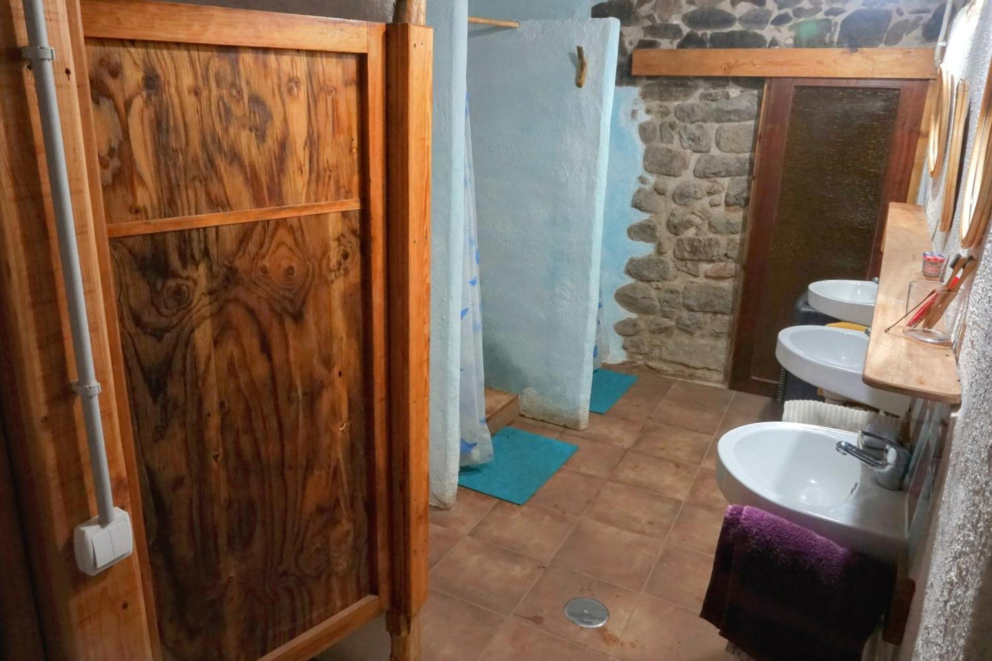 Albergue Del Oso Tierraluz Arbúcies Exteriér fotografie